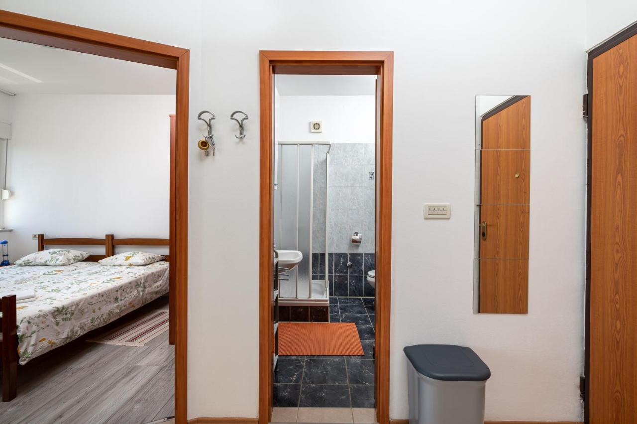 Apartment Igor Ičići Exteriör bild